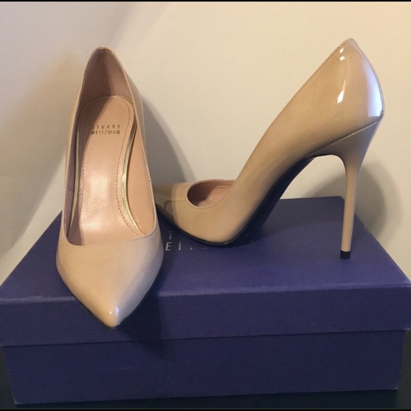 closing my closet MAY 2 2022. Everything must go. - Picture 2 of 7